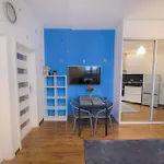 Poznanska Apartment. Great Location. Center 아파트 바르샤바