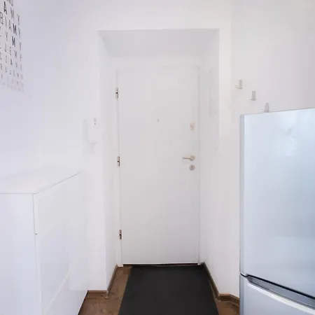 Apartment Poznanska Apartment. Great Location. Center *