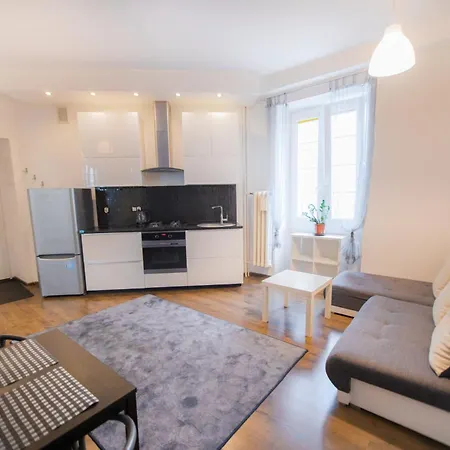 Poznanska Apartment. Great Location. Center